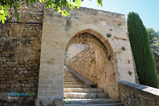 Robion, 11 photos HD