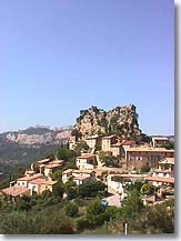 La Roque Alric, village