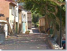 La Roque Alric, street