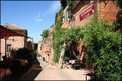 Roussillon, auberge Roussillon, auberge