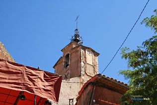 Roussillon, clocher