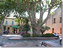 Sarrians, square