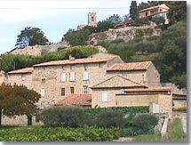 Seguret - The village