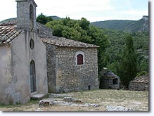 Sivergues, chapel