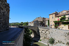 Vaison la Romaine, bridge over the Ouveze river