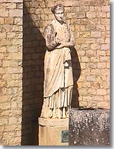 Vaison la Romaine - Roman statue
