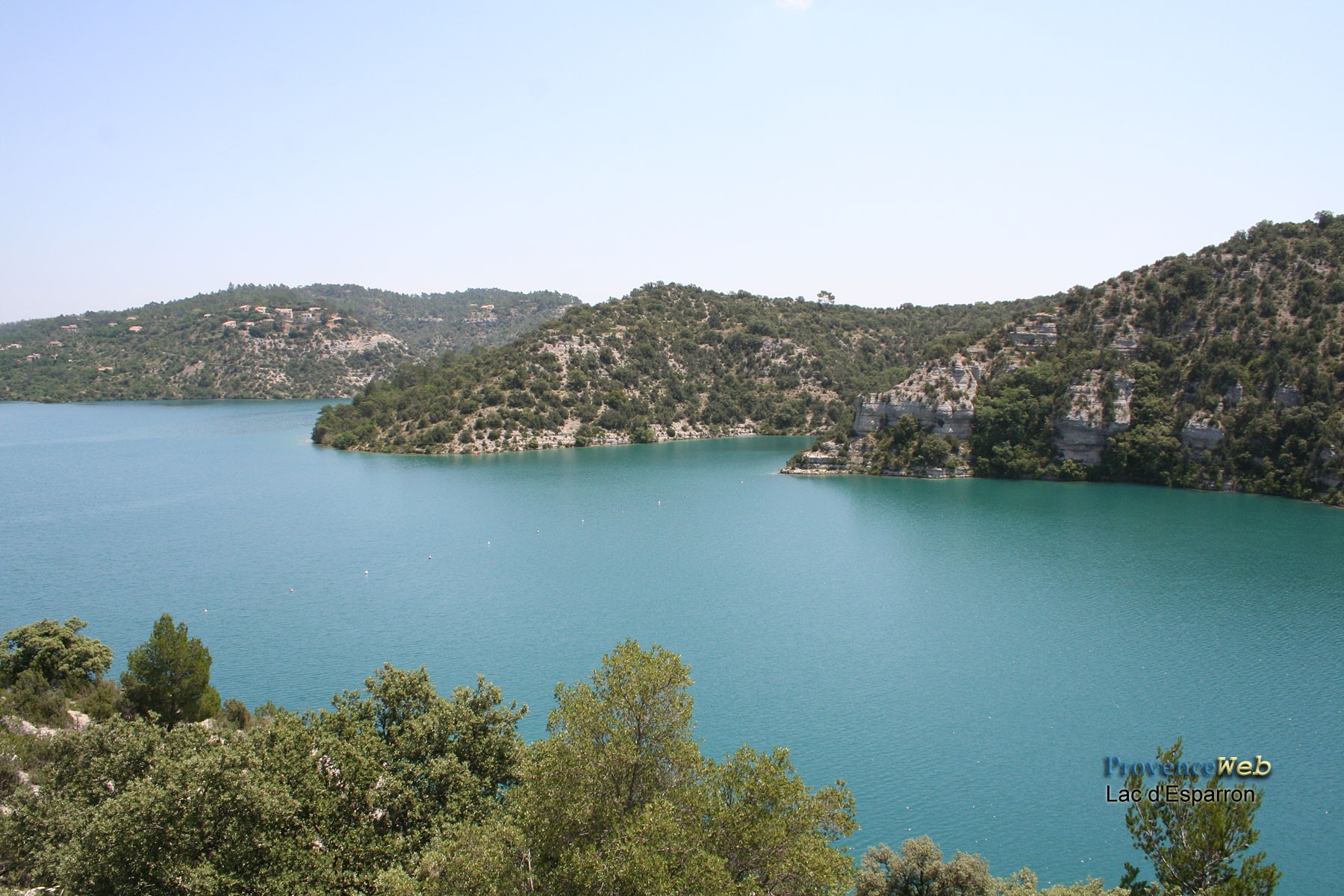 Le Lac d'Esparron