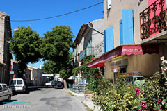Rue de Revest du Bion