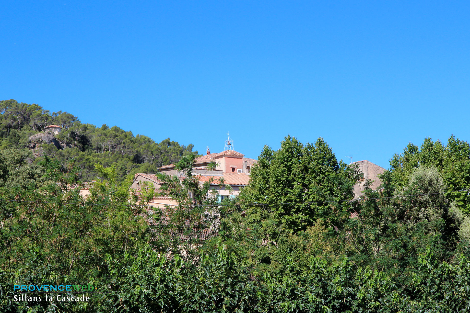 Sillans la Cascade