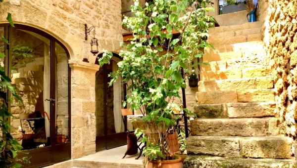 Un Patio en Luberon à Ansouis