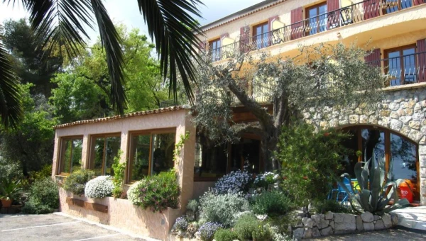 Les Belles Terrasses