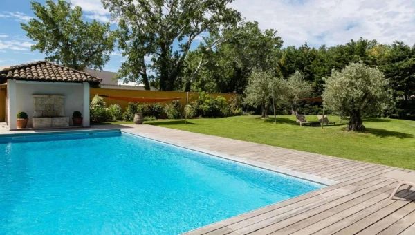Best Western Le Lavarin à Avignon