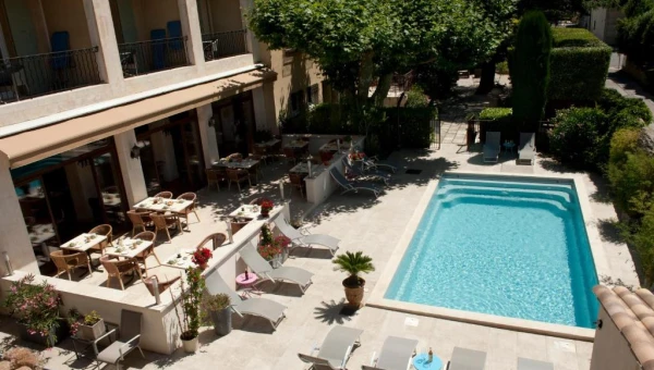 Hôtel Le Castelet des Alpilles