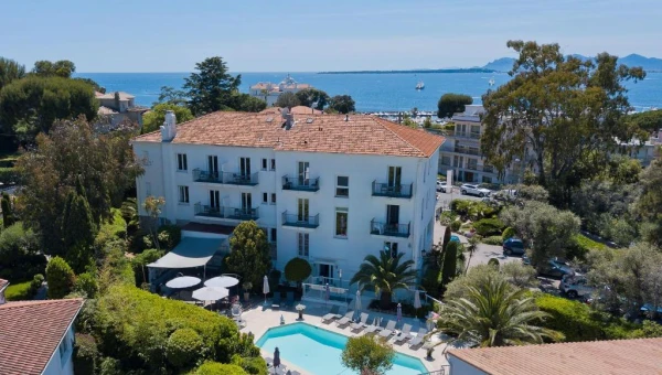 Hôtel La Villa Cap d’Antibes