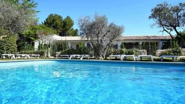 Hôtel Villa Glanum & Spa