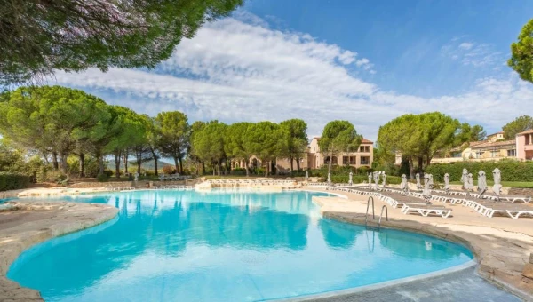 Pont Royal en Provence