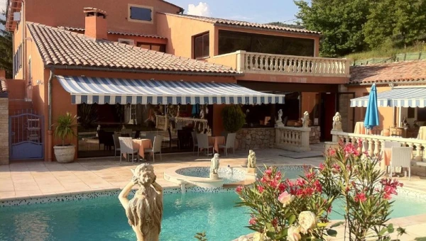 La Villa Cyriel