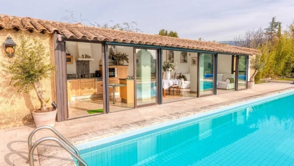 Location de vacances aux Taillades