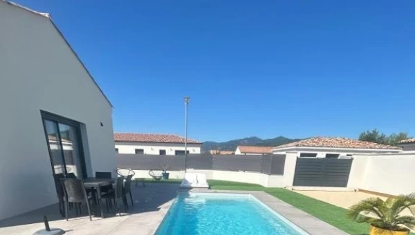 Location Villa avec piscine aux Mées