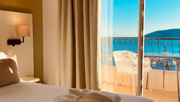 Hôtel La Corniche à Toulon