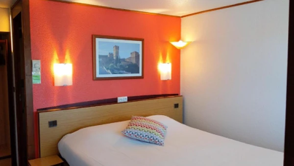 Campanile Salon de Provence