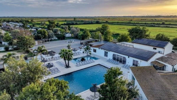 Le Camping Crin Blanc