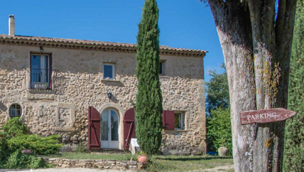 Le Catalan, Chambres d'hôtes à Jouques