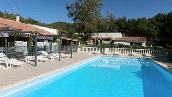 Le Claux des Hespérides, Allemagne en Provence