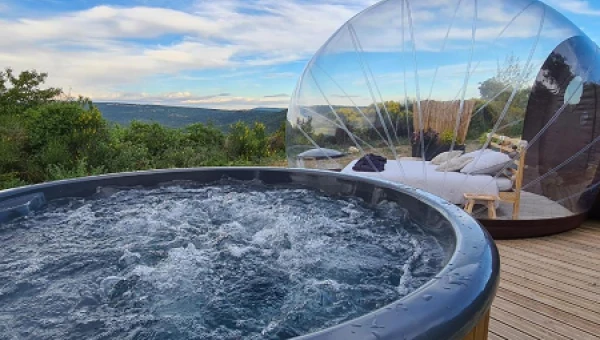 Hébergement insolite à Viens