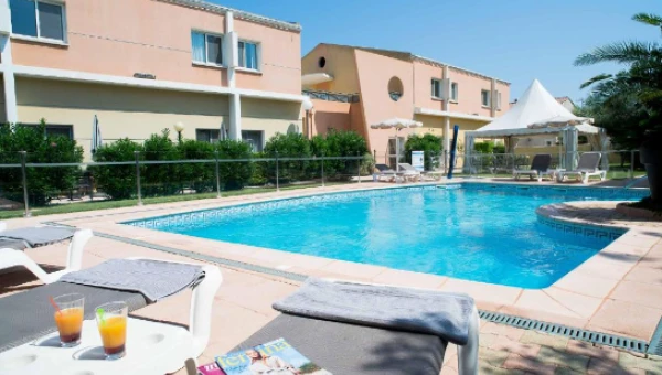 Hôtel Ariane à Istres