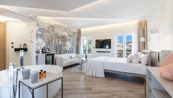 Le Dortoir, suites à Nice