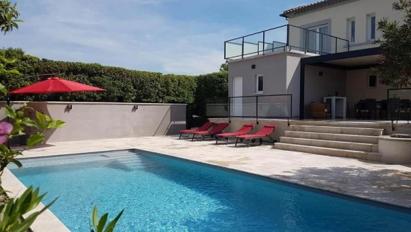 Piscine de la Maison d'Hôtes située à Vinsobres
