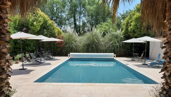 Le Mas des Cigognes Le Thor