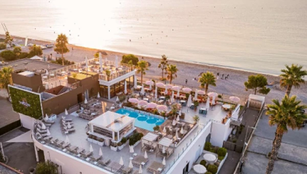 Hôtel Mercure Villeneuve Loubet