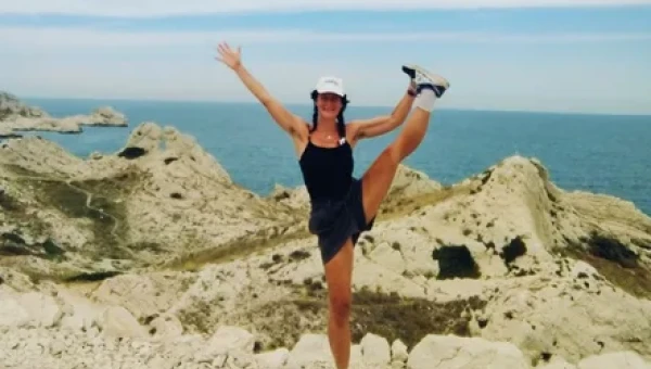 Yoga Simiane la Rotonde