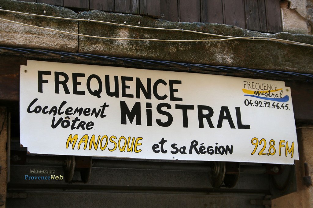 Affiche de Fr&eacute;quence Mistral.