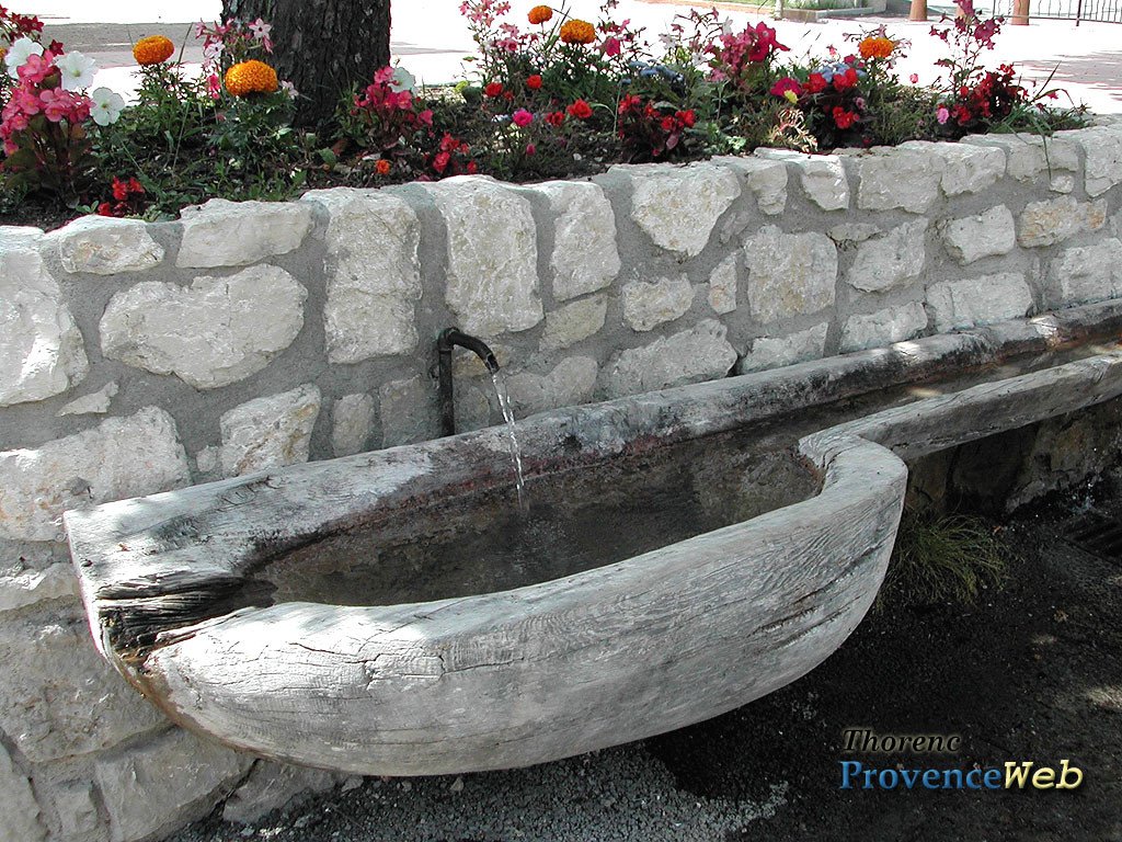 Fontaine &agrave; Thorenc.