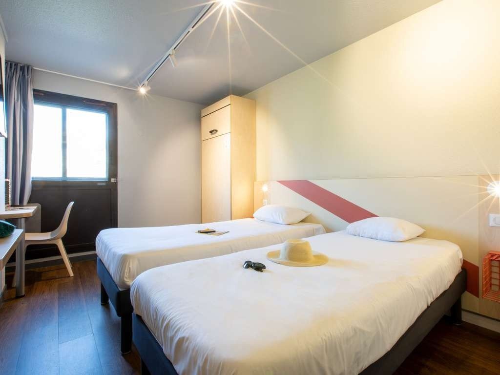chambre de l'ibis budget Avignon Centre.