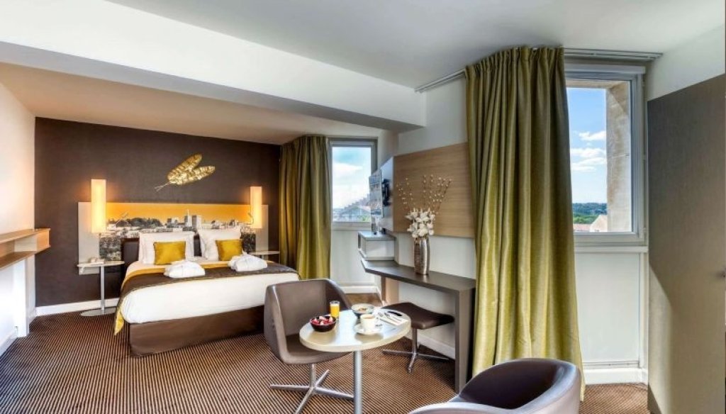 Le Mercure Palais des Papes.