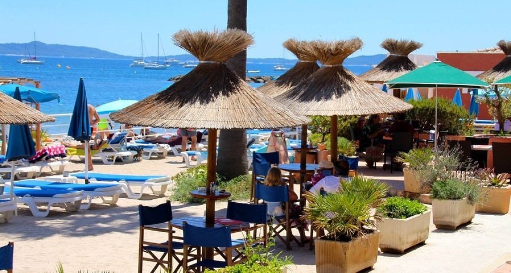 H&ocirc;tel La Potini&egrave;re.