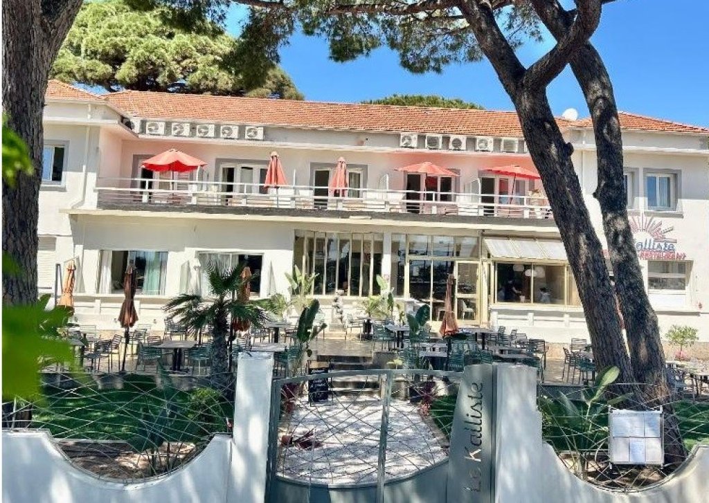 Logis Hotel Le Kalliste.