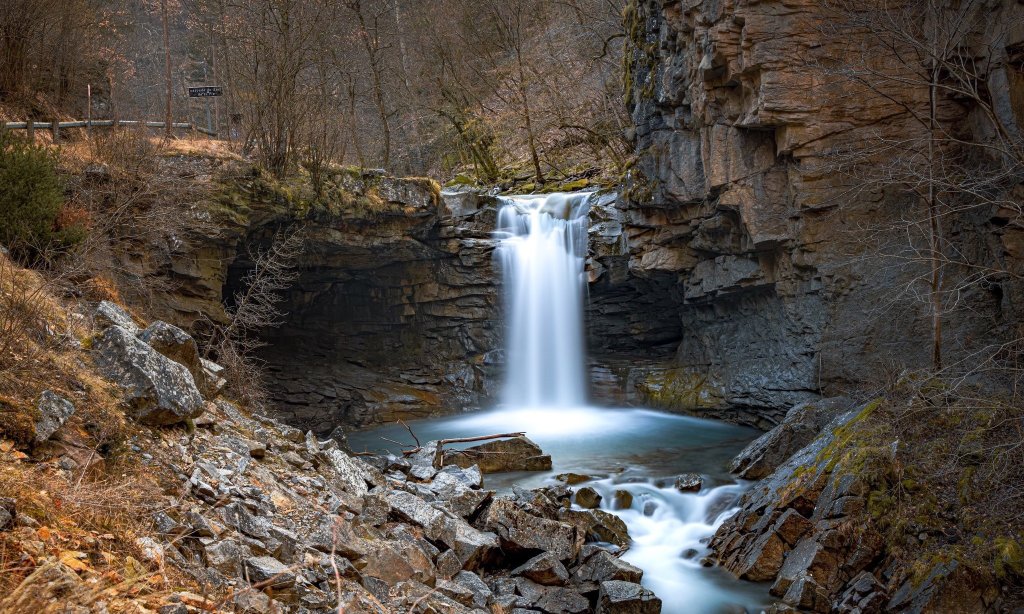 Jolie cascade dans le 04.