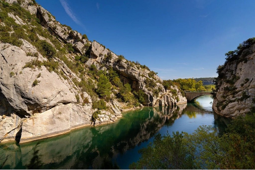 Le lac de Quinson.