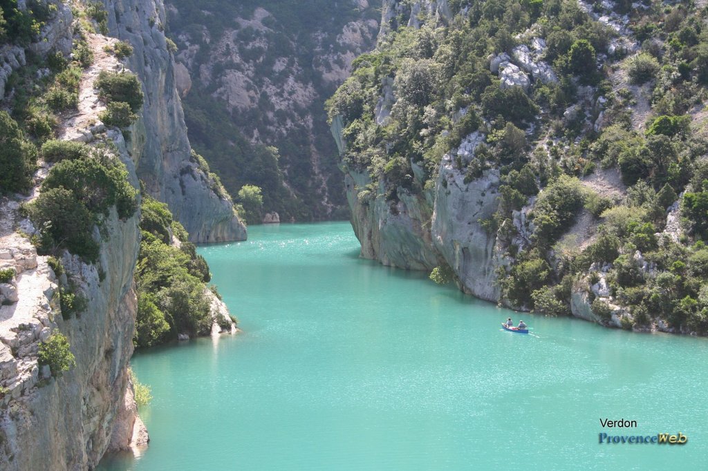 Eaux turquoises.