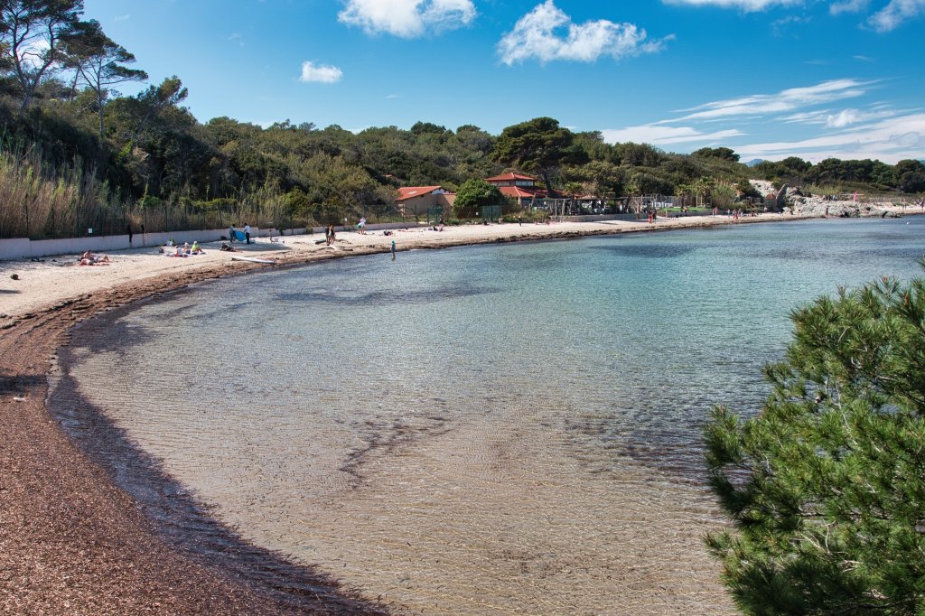 Plage sur la Presqu'&icirc;le de Giens.