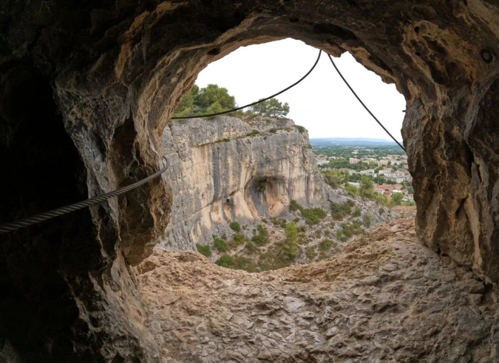 Grotte de la via ferrata.