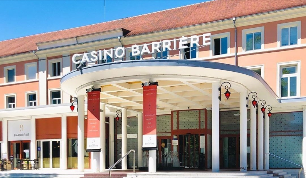 Barri&egrave;re de Carry le Rouet.