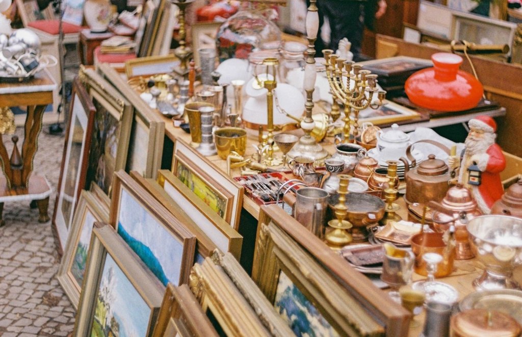 March&eacute;s aux puces en Provence.