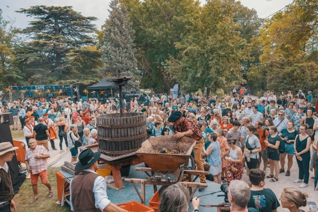 F&ecirc;tes en Aout en Provence.