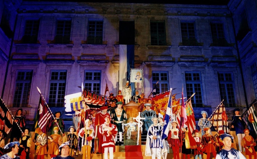 Les F&ecirc;tes en Provence au mois de Juin.